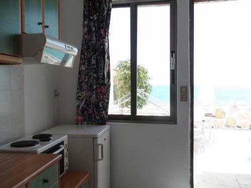 Constantinos Apartments