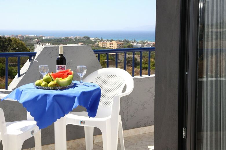 Marina Apartments