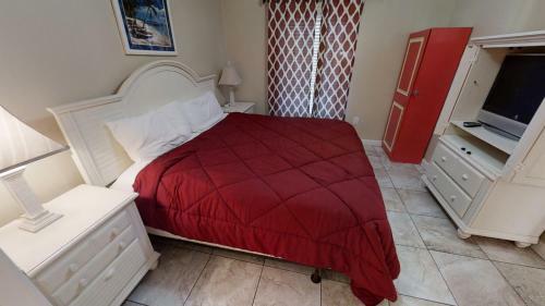 Splash 1204 E