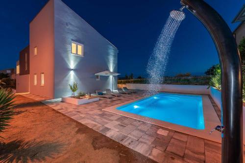 Apartamentos Villa Black&beauty