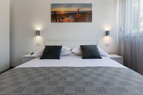Reza Luxury Apartment