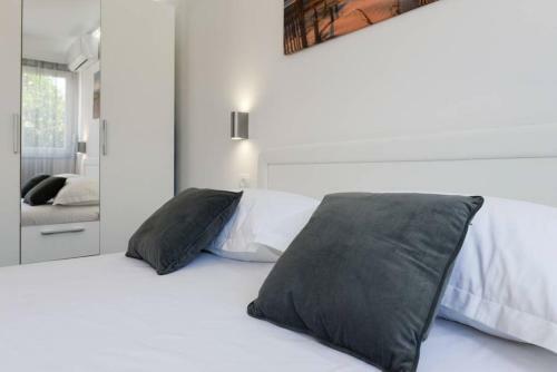 Reza Luxury Apartment