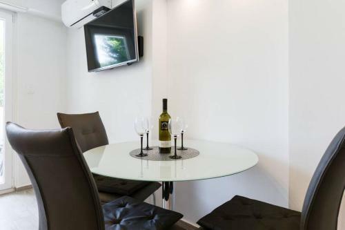 Reza Luxury Apartment