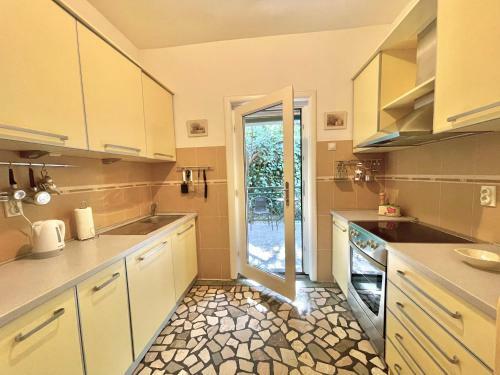 Apartamento Family Vacation Home Gospostina