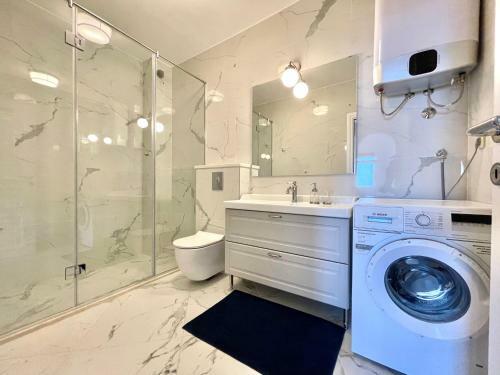 Lavender Family Apartment Budva