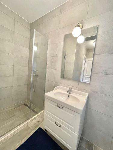 Lavender Family Apartment Budva