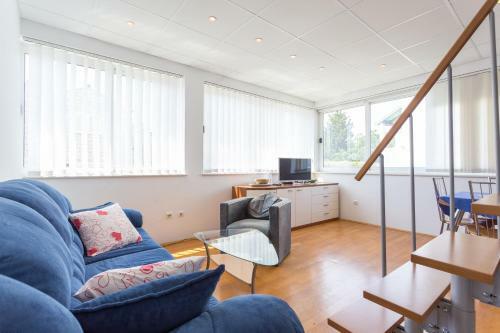 Apartment Nikatoni