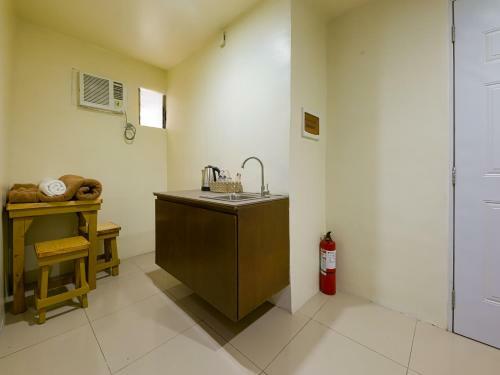 Arzo Hotel Makati