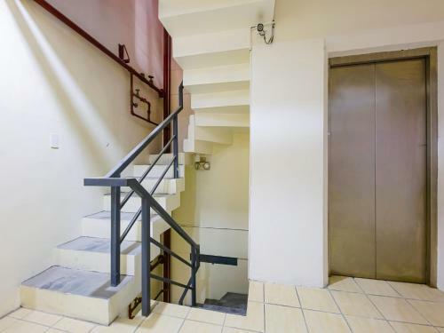 Arzo Hotel Makati