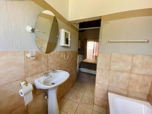 Hostal Nandi's Guesthouse 1