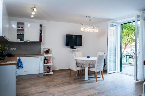 Apartment Mediterraneo