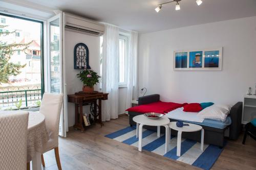 Apartment Mediterraneo