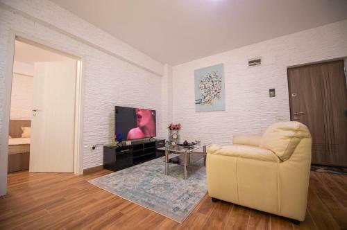 Two Steps Apartment