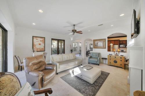 Bella Vista By Bliss Beach Rentals