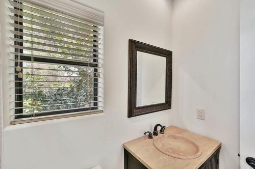 Bella Vista By Bliss Beach Rentals