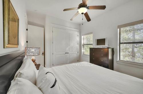 Bella Vista By Bliss Beach Rentals
