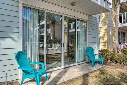 Sunny Beach Cottage With Shared Pool - Walk To Coast