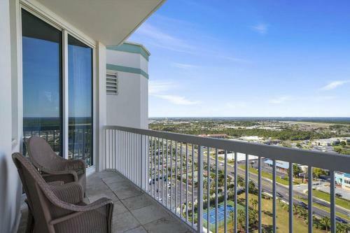 Silver Beach Towers Ph 1901 By Five Star Properties