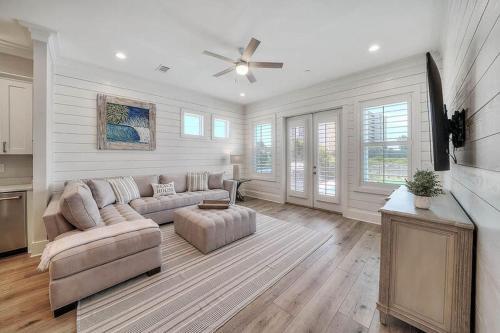 Live It Well By Five Star Properties
