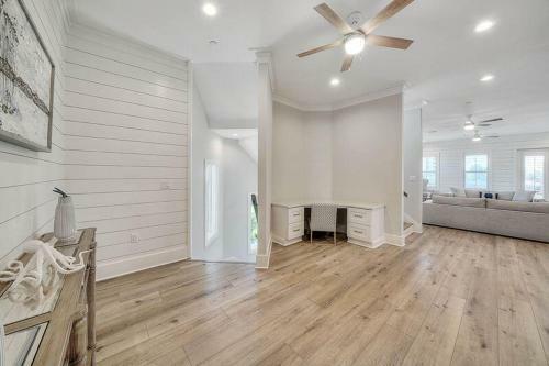 Live It Well By Five Star Properties