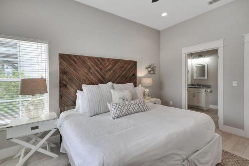 Casa Blanca By Five Star Properties