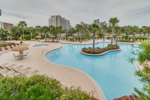 Sandestin - Luau