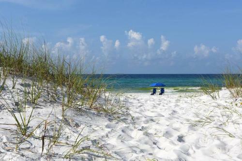 Apartamento Miramar Beach Retreat - Steps From The Beach