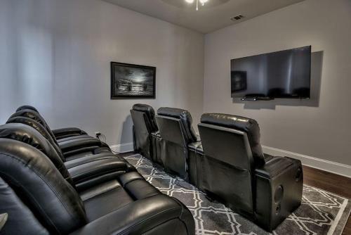 Sanctuary At Frangista Beach By Five Star Properties