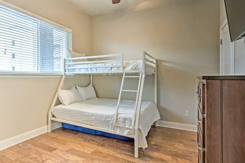 Apartamento Luxurious Alerio Condo With Private Beach Access!
