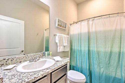 Apartamento Luxurious Alerio Condo With Private Beach Access!