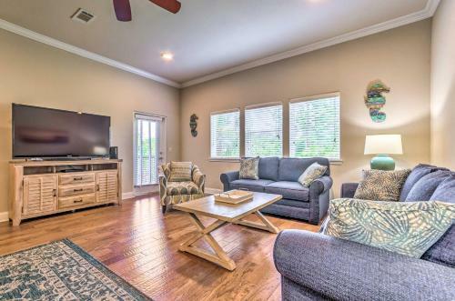 Apartamento Luxurious Alerio Condo With Private Beach Access!