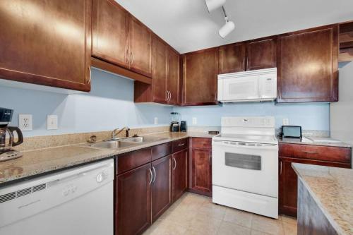 Laketown Wharf 1422