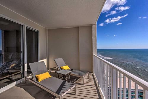 Apartamento Beachfront Condo With Stunning Ocean Views And Pool!