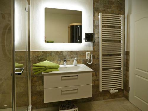 Apartamentos Techt Bi Str�n