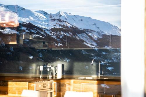 Apartamento Modernity And Authenticity In Crans-montana, Breathtaking Panorama.
