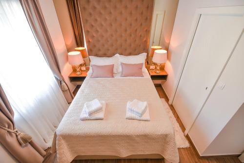 Calypso Royal Apartment