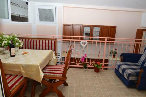 Apartment S&a