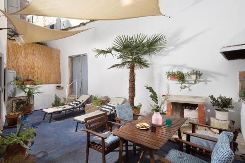 Apartments & Room Carera 6