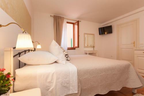 Hostal Guesthouse Casa Vittoria