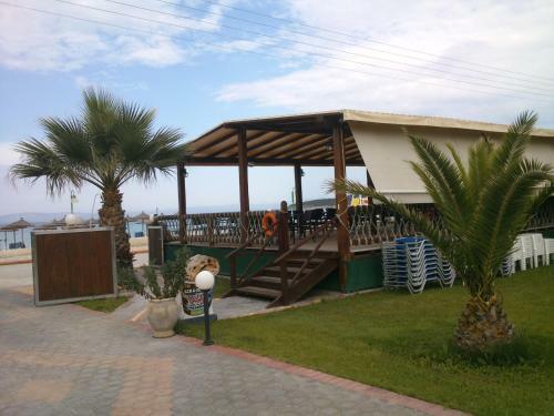 Hotel Meltemi