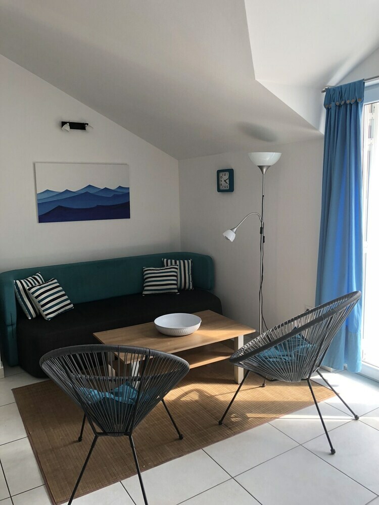 Apartments Svi-mi