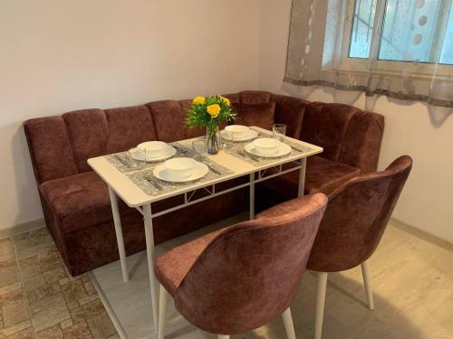 Comfy Studio Apartment By The Flower Market