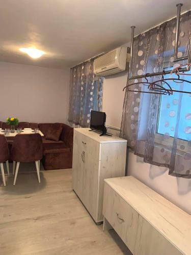 Comfy Studio Apartment By The Flower Market