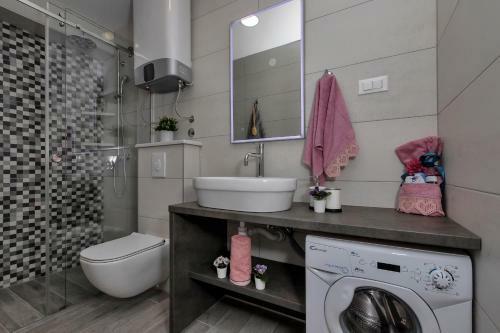 Luxurious Studio Apartment Jube