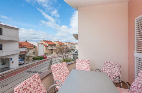 Apartments Romana
