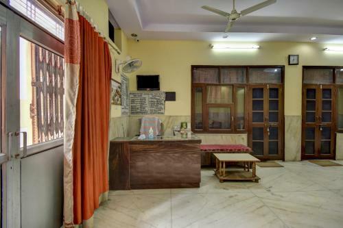 Hotel Oyo 78848 Laxmi Narayan Bhavan