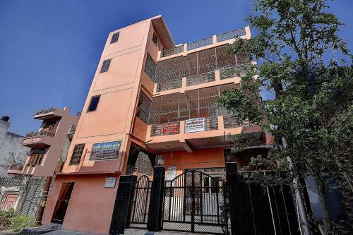 Hotel Oyo 78848 Laxmi Narayan Bhavan