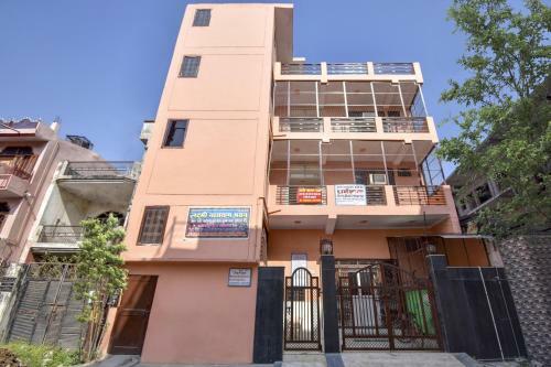 Hotel Oyo 78848 Laxmi Narayan Bhavan