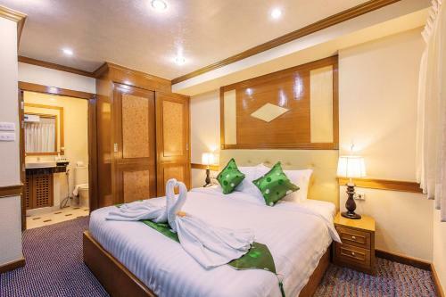 Apartamento Spacious 2 Bed Room Unit Ekamai Thonglor Area
