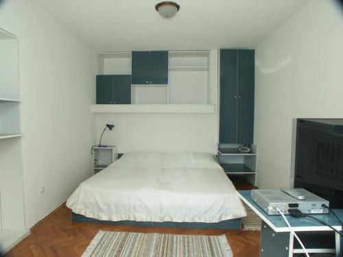 Apartments With A Parking Space Rovinj - 2243